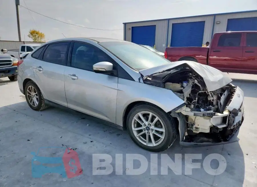 1FADP3F29GL202860 Photo# 4