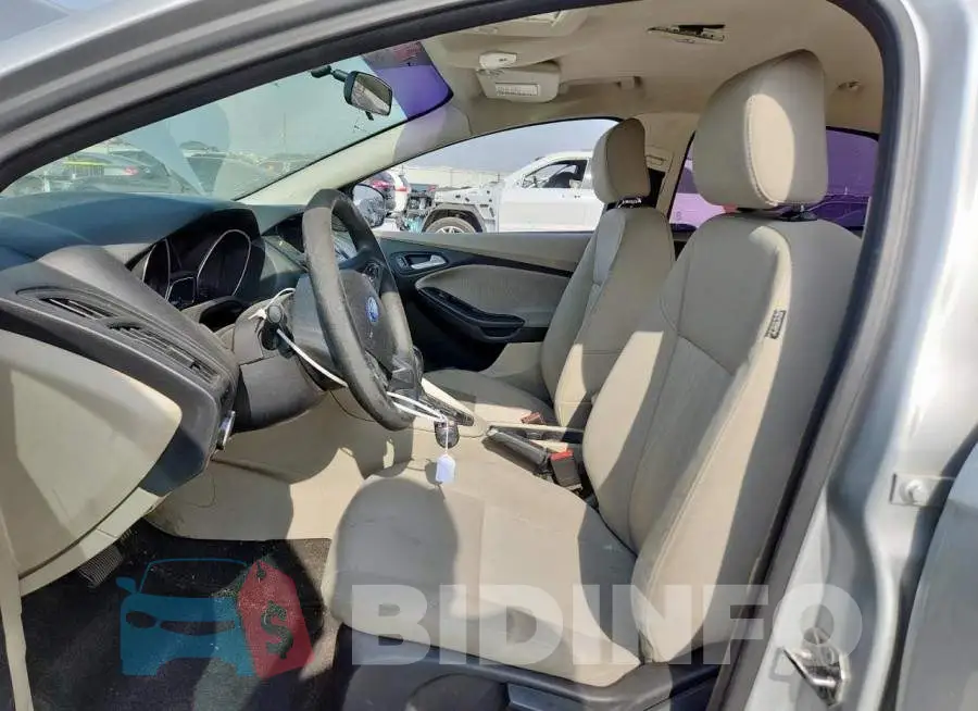 1FADP3F29GL202860 Photo# 7