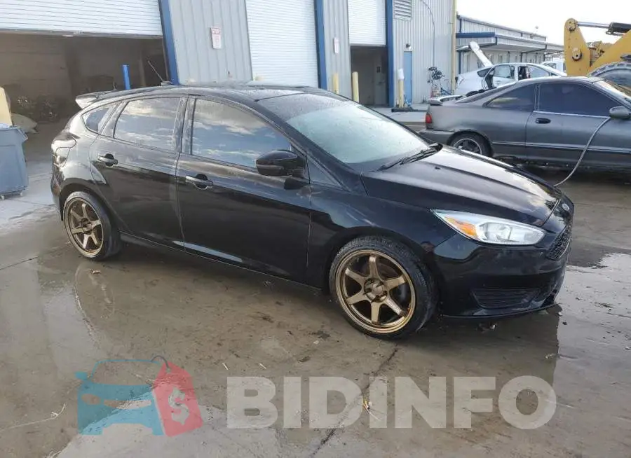 1FADP3K22GL379465 Photo# 4
