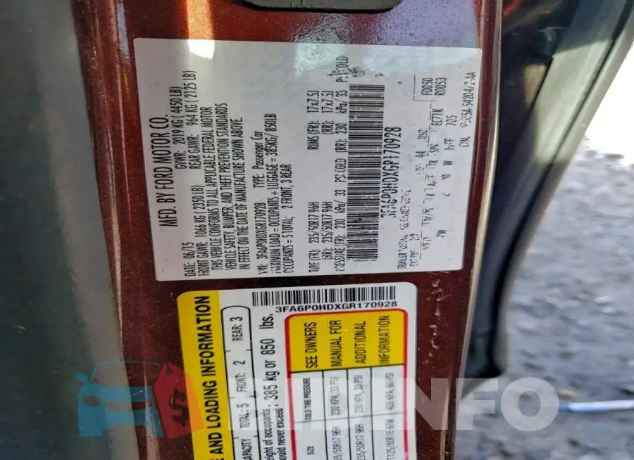 3FA6P0HDXGR170928 Photo# 12