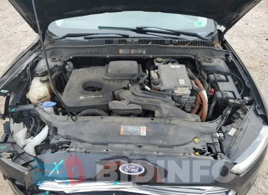 3FA6P0UU6GR250832 Photo# 11