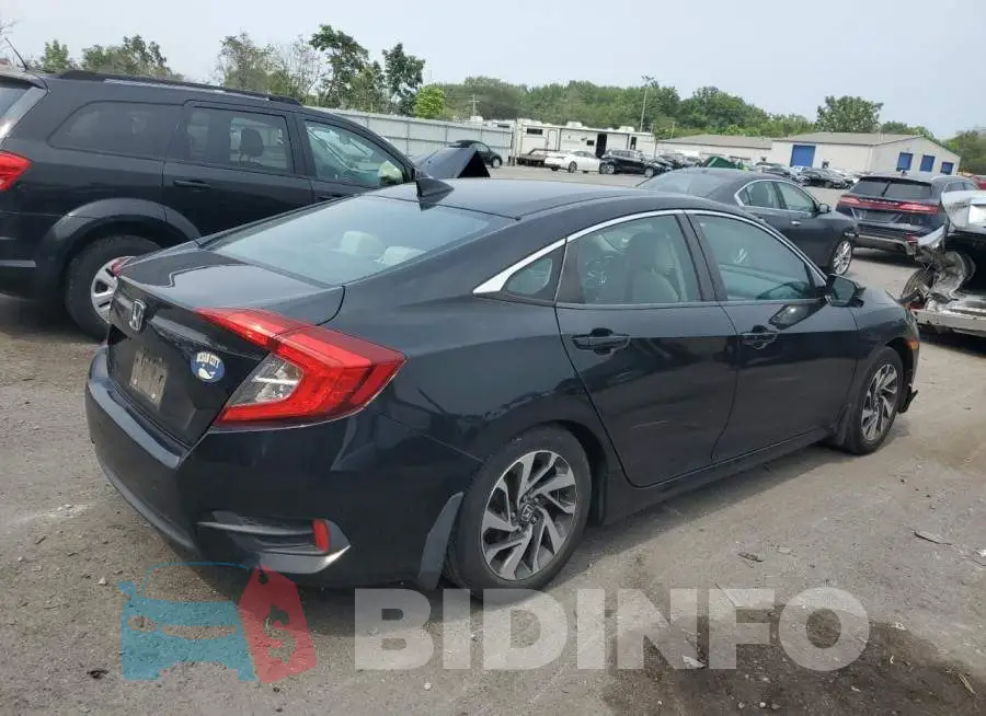 19XFC2F76HE207920 Photo# 3