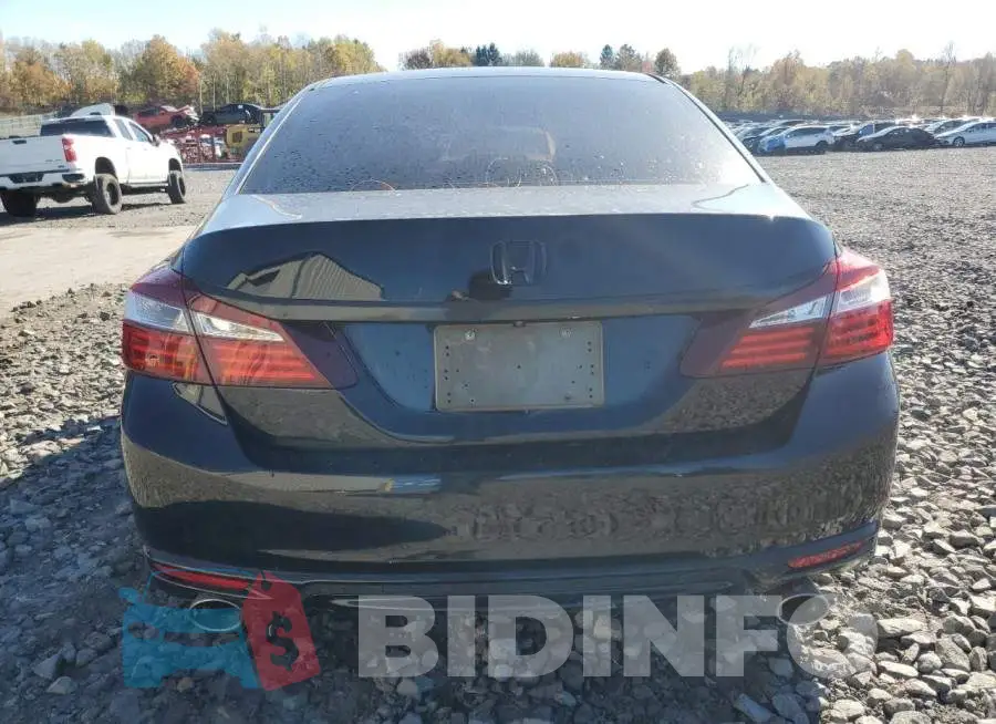 1HGCR2F34HA280237 Photo# 6
