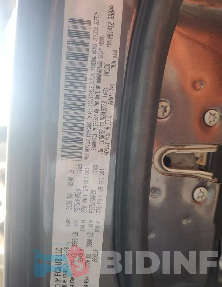 1C6RR7LT2JS343773 Photo# 12