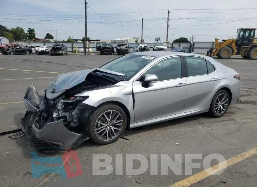 4T1F11BK1RU111184 Photo# 1