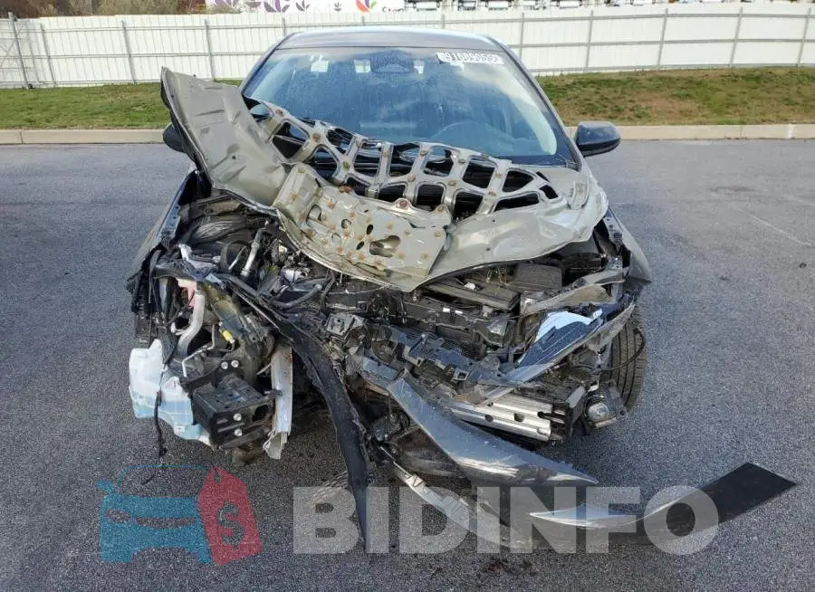 5YFB4MDE6SP267887 Photo# 5