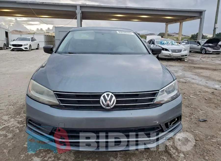 3VW267AJ9GM410890 Photo# 5