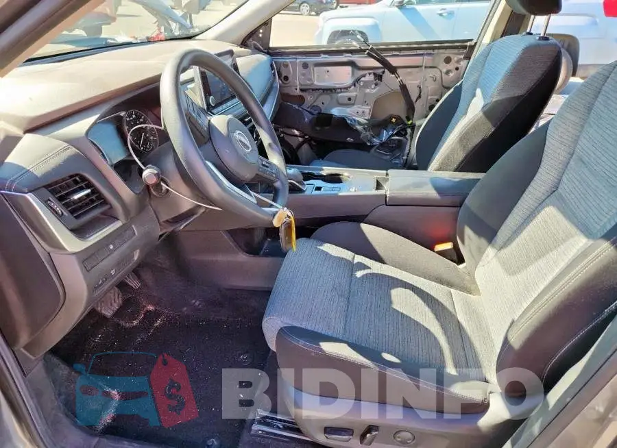 JN8BT3BA3PW430933 Photo# 7