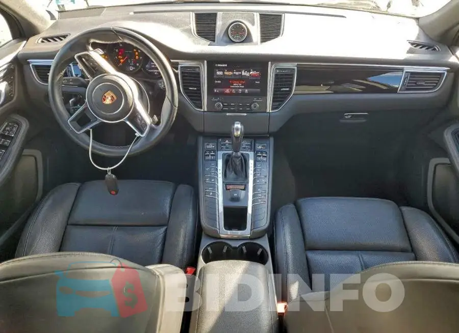 WP1AA2A50JLB17258 Photo# 8