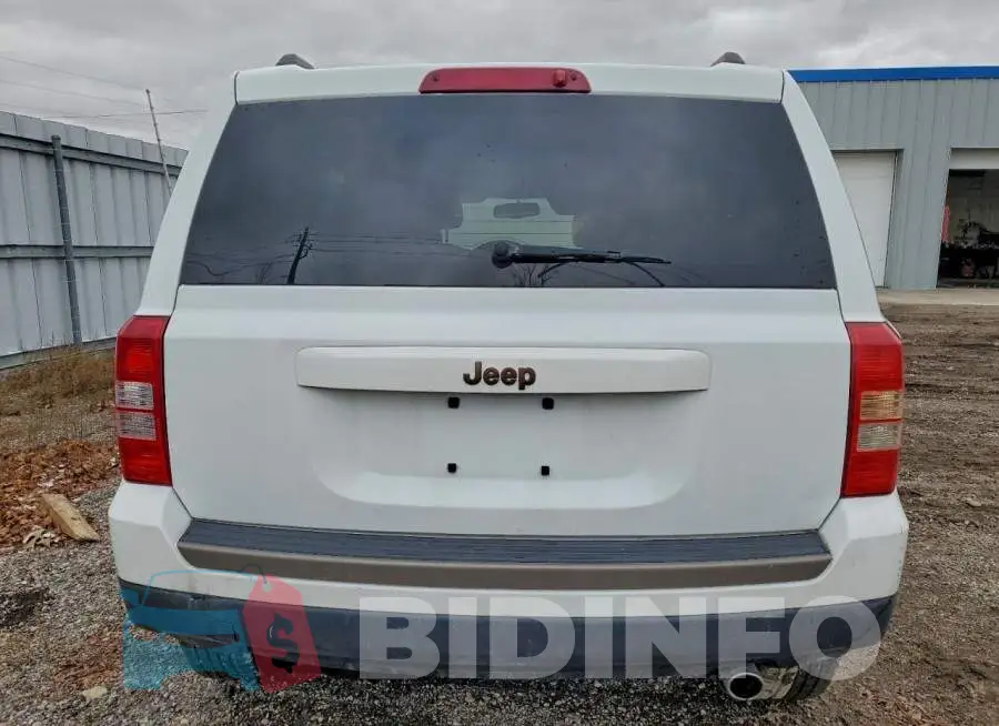 1C4NJPAB6HD151036 Photo# 6