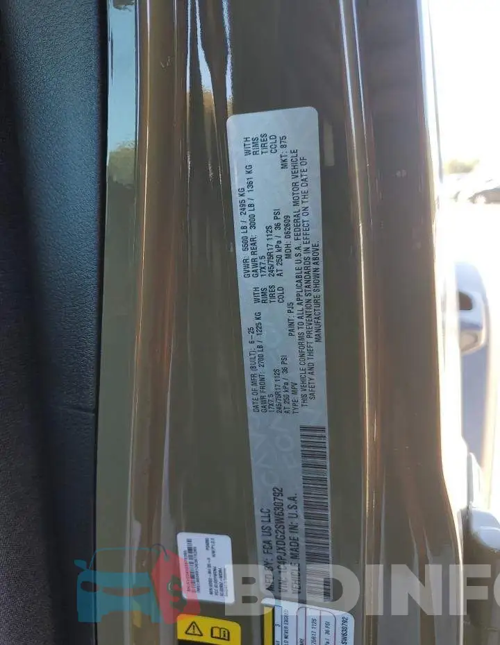 1C4PJXDG2SW630792 Photo# 13