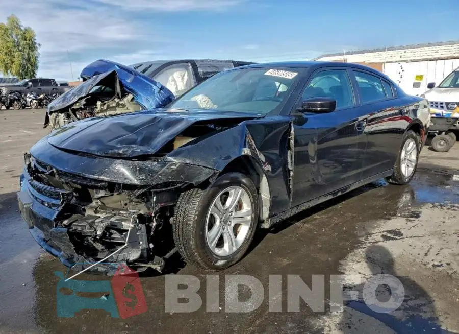 2C3CDXBG9PH547816 Photo# 1