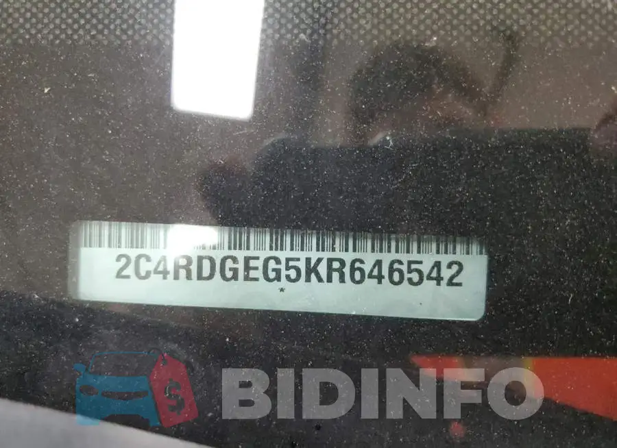 2C4RDGEG5KR646542 Photo# 14