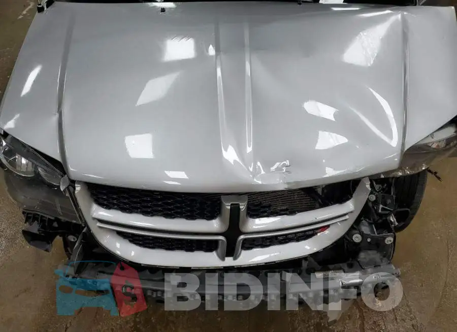 2C4RDGEG6KR764714 Photo# 12
