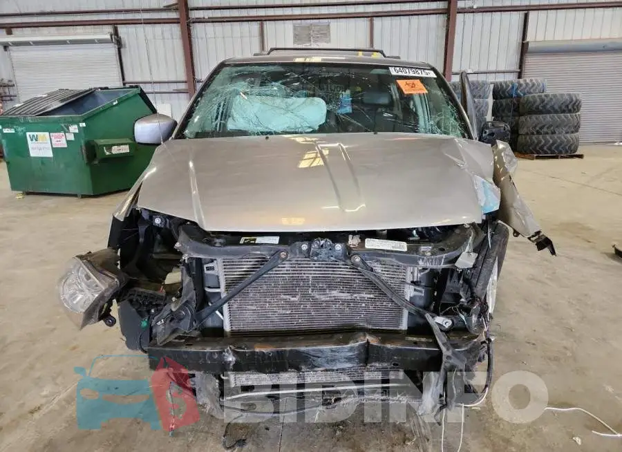 2C4RC1BG2GR186719 Photo# 5