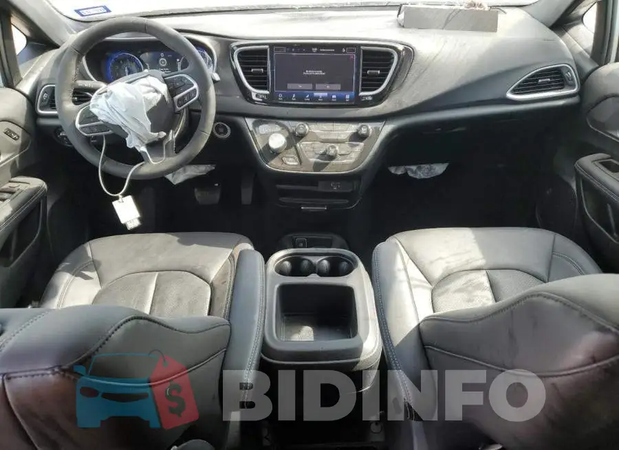 2C4RC1BGXTR167555 Photo# 8