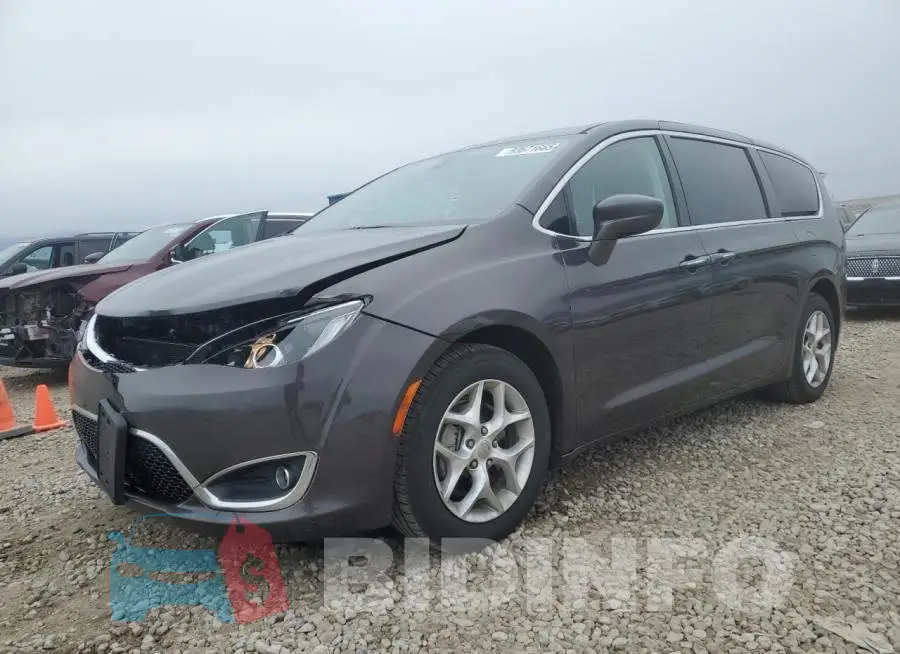2C4RC1FG5JR126113 Photo# 1