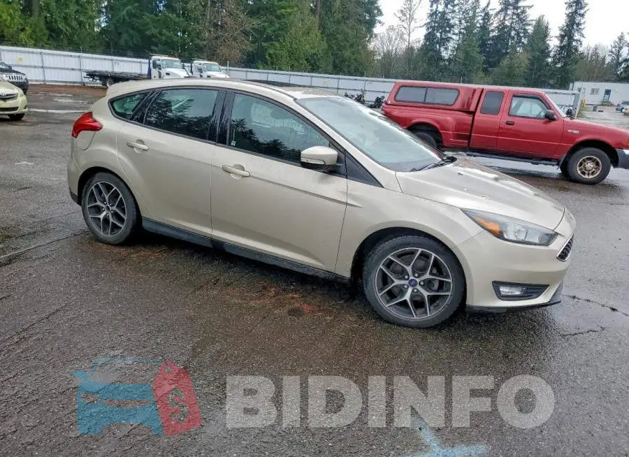 1FADP3M26HL285233 Photo# 4