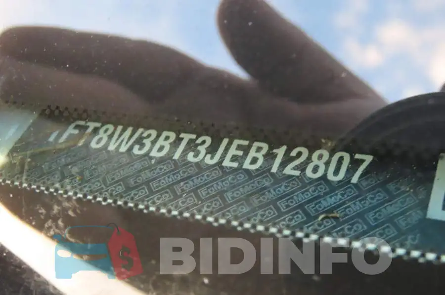 1FT8W3BT3JEB12807 Photo# 10