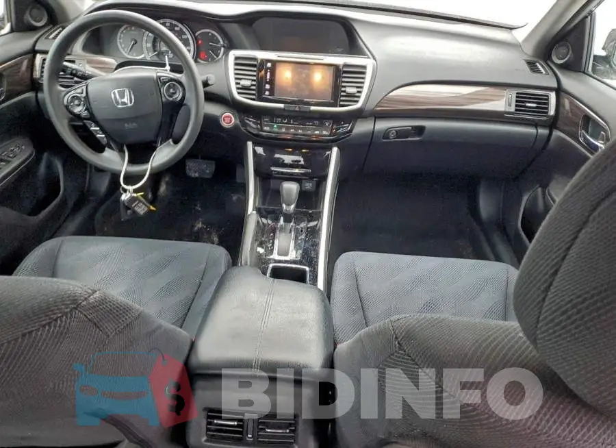 1HGCR2F71GA086198 Photo# 8
