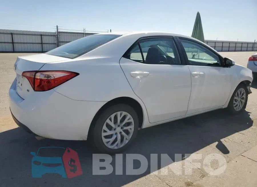 2T1BURHE2HC796981 Photo# 3