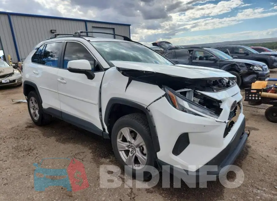 2T3P1RFV7NC288817 Photo# 4