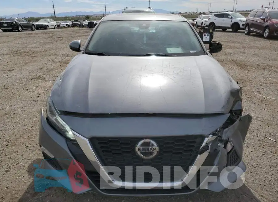 1N4BL4DV1MN394443 Photo# 5