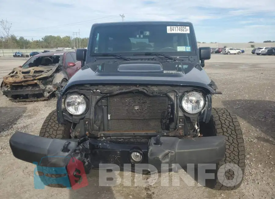 1C4BJWEG1JL885937 Photo# 5