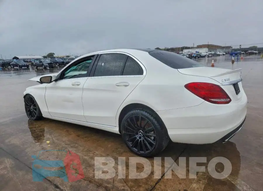WDDWF4JB8GR177861 Photo# 2
