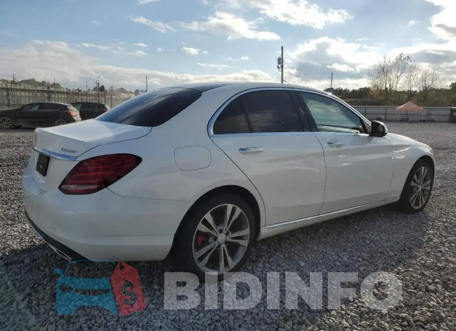 WDDWF4KB7GR140959 Photo# 3