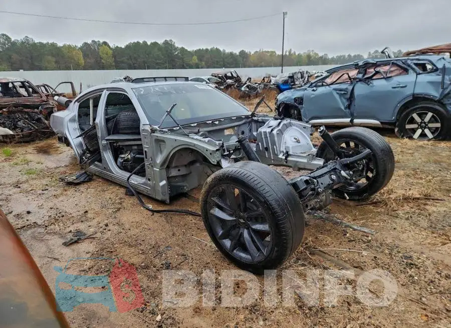 2C3CDXGJ6JH277603 Photo# 4
