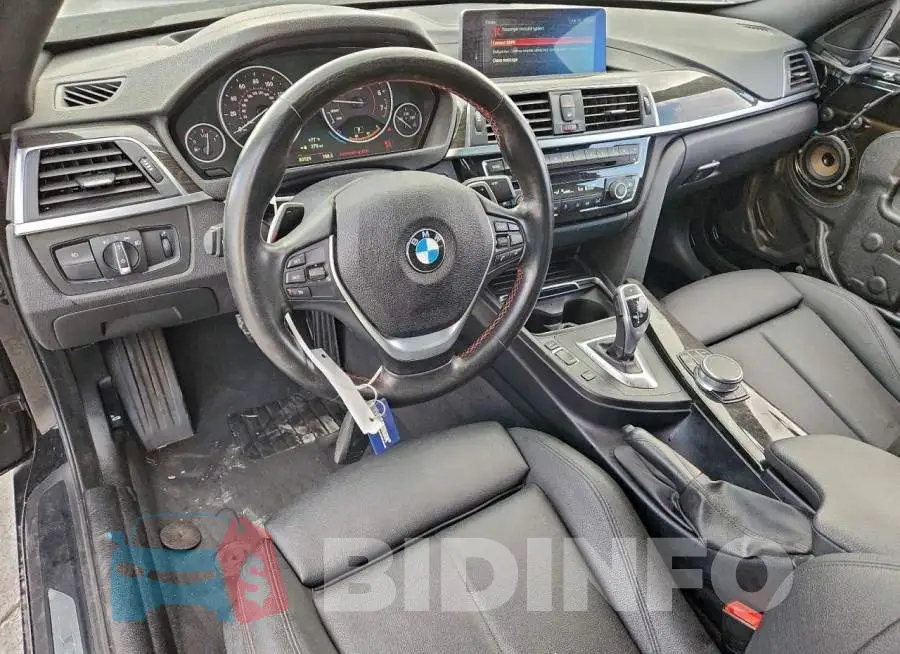 WBA4W3C54JAC38681 Photo# 8
