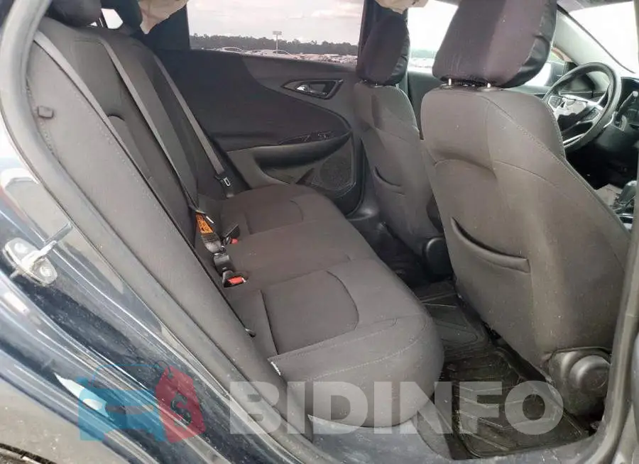 1G1ZB5ST1LF145211 Photo# 10
