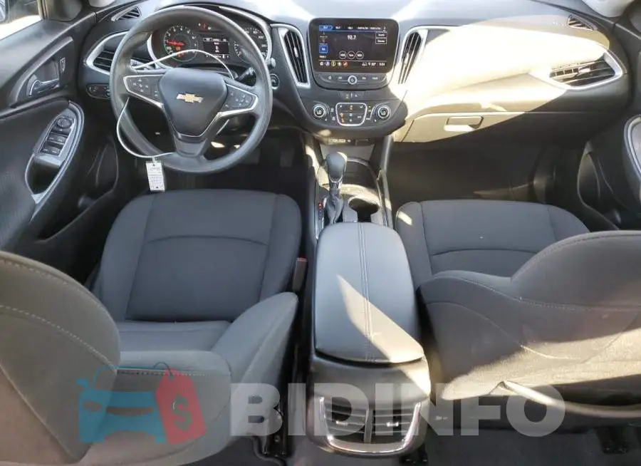 1G1ZD5ST1PF218819 Photo# 8