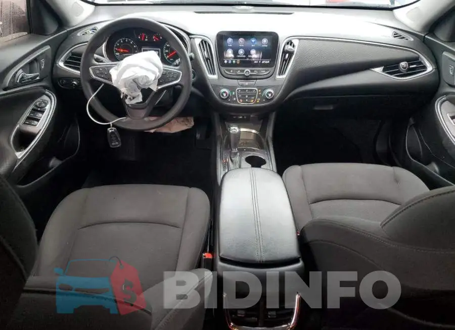 1G1ZD5ST5KF163218 Photo# 8