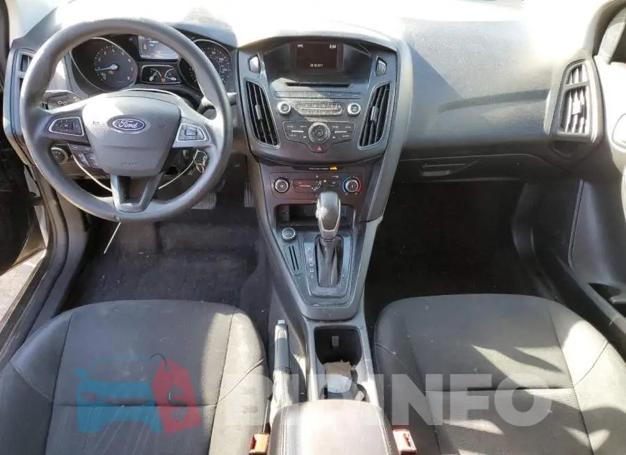 1FADP3F2XHL327982 Photo# 8