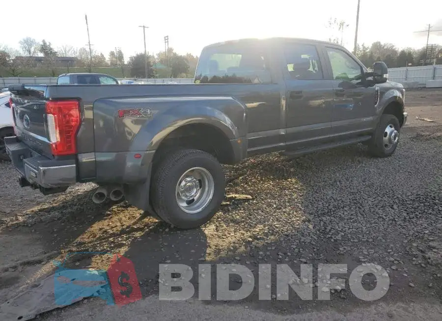 1FT8W3DT6JEB80127 Photo# 3