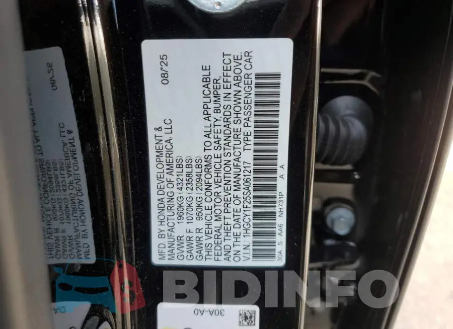 1HGCY1F25SA061217 Photo# 12