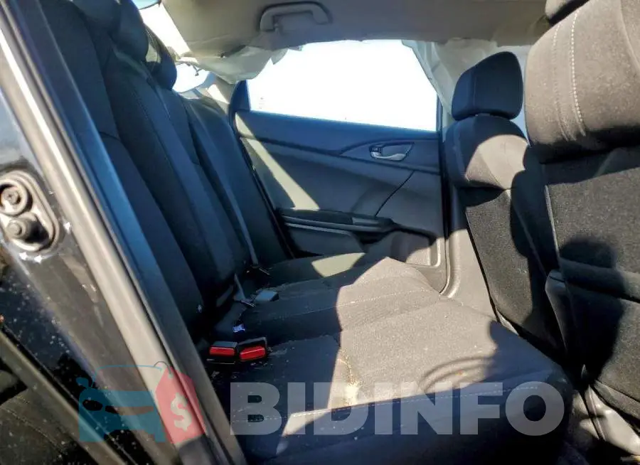 2HGFC1F30MH704274 Photo# 10