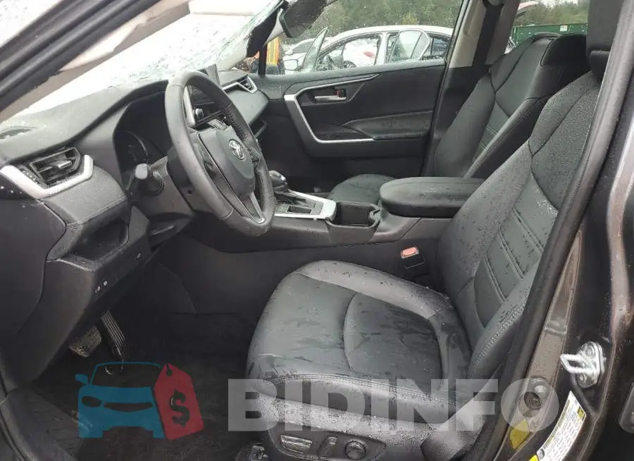 2T3C1RFV6RC302193 Photo# 7