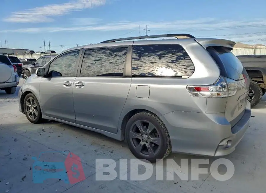 5TDXZ3DCXHS805846 Photo# 2