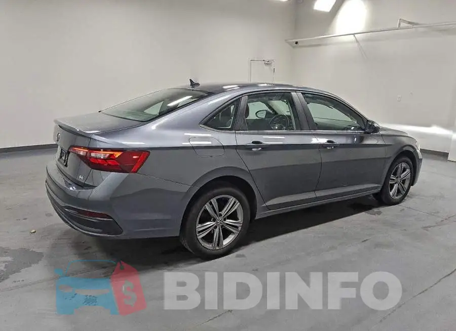3VW7M7BU7RM025528 Photo# 3