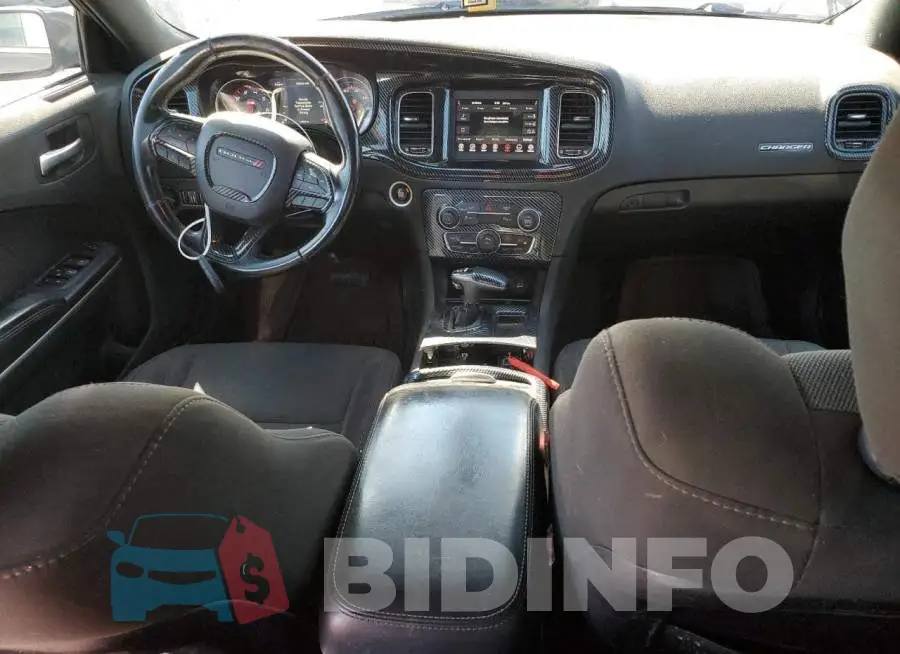 2C3CDXBG9KH698941 Photo# 8