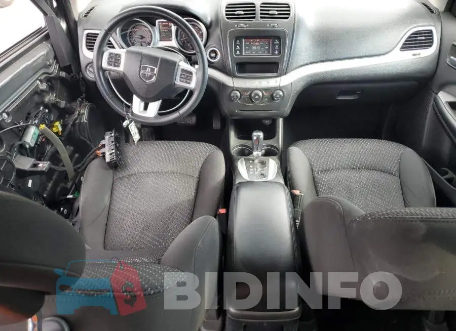 3C4PDCAB5GT245149 Photo# 8
