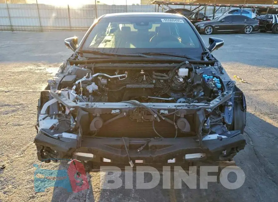 58AJZ1B18RU160501 Photo# 5