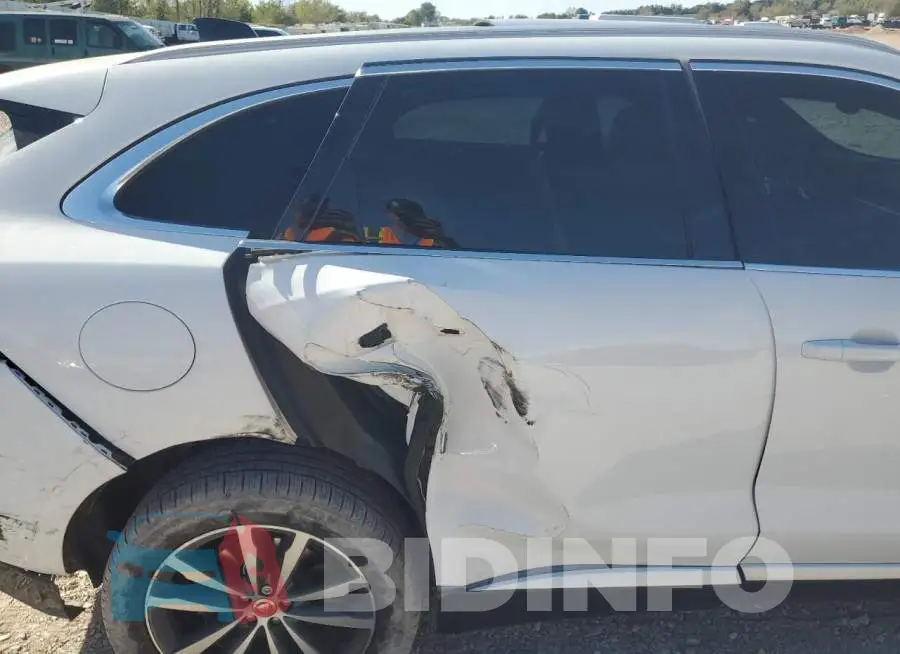 SADCJ2EX6PA704028 Photo# 11