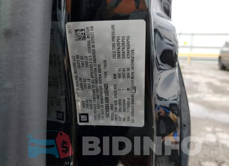 1GCHSBEA8H1283425 Photo# 12