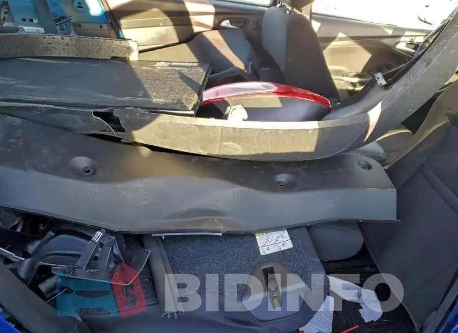 1FADP3M27JL277129 Photo# 10