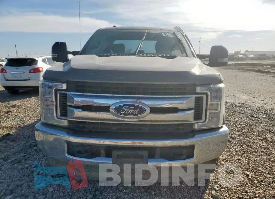 1FT7X2B62KED52736 Photo# 5