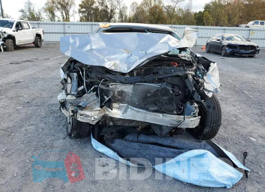 19XFC2F75GE202822 Photo# 5